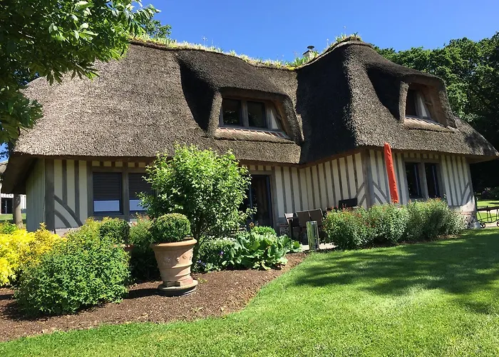 Holiday Home Le Clos Du Phare